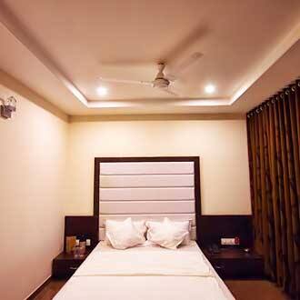 Hotel Silver Plaza, Ahmedabad 3